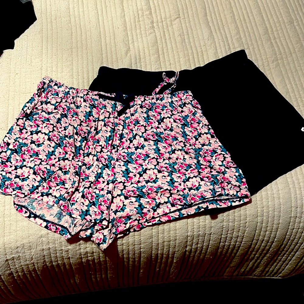 Set of two pajama shorts